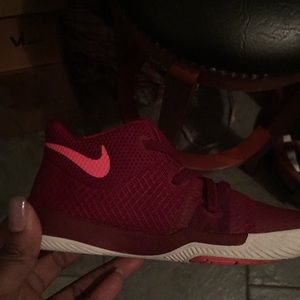 nike kyrie